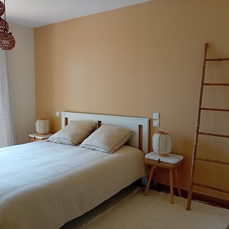 Maison Neuve Avec Piscine Chauffee, 4 Kms De Contis Plage Сен-Жюльен-ан-Борн Экстерьер фото